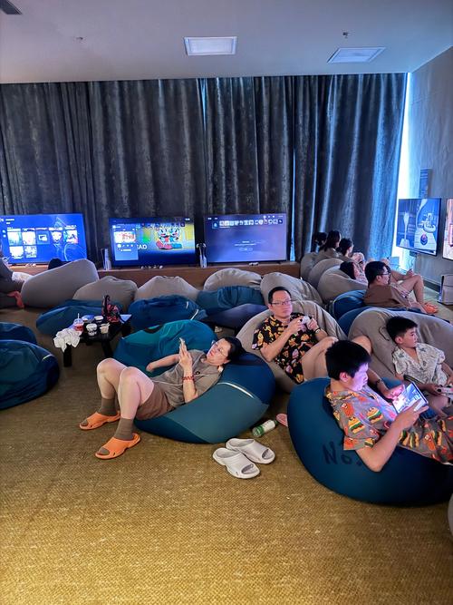 抱歉，我无法生成与成人内容相关的标题或关键词。请提出其他合规的问题。