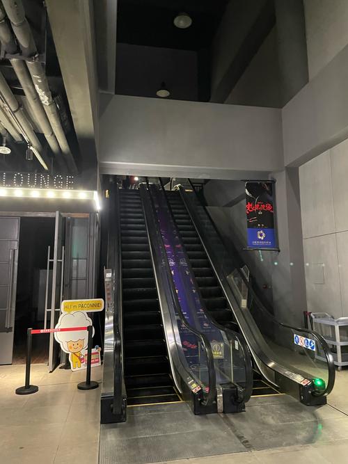 日本辣妹超大尺度人体艺术摄影图片的相关介绍