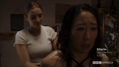 一边亲一边摸一边脱一边舔的相关介绍