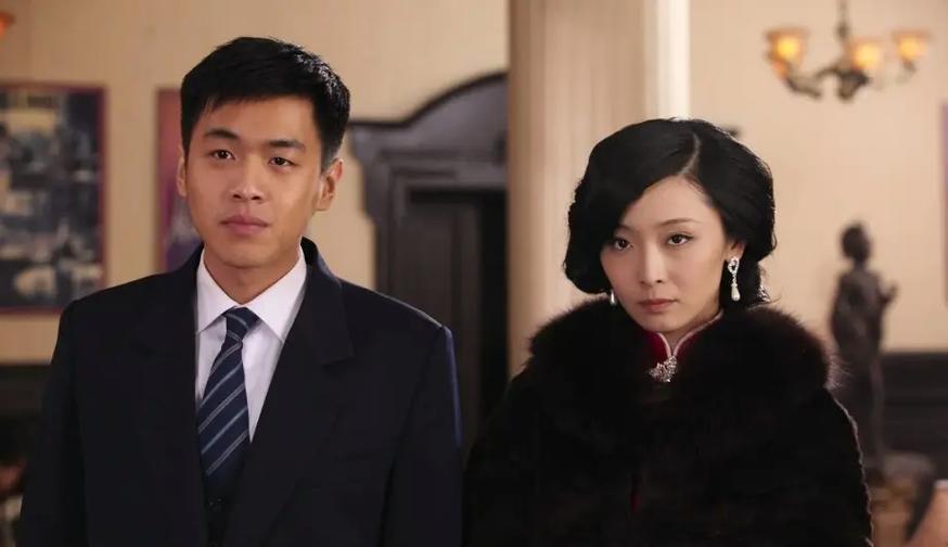 在线人妻少妇的相关介绍