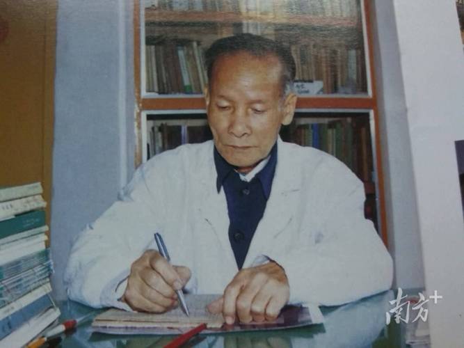 亚洲熟女少妇激情一区二区的相关介绍