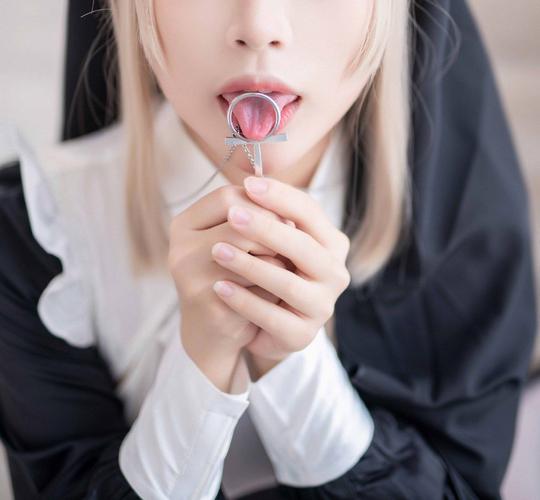 俄罗斯少妇av的相关介绍