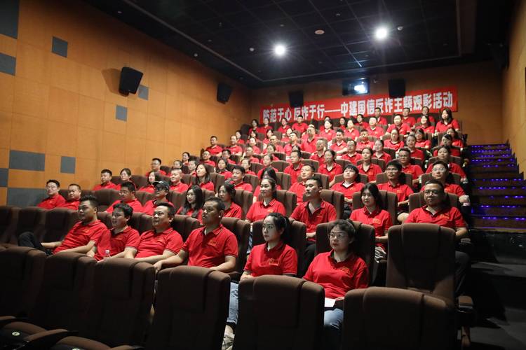 女性分泌物是黄色的是什么原因的相关介绍