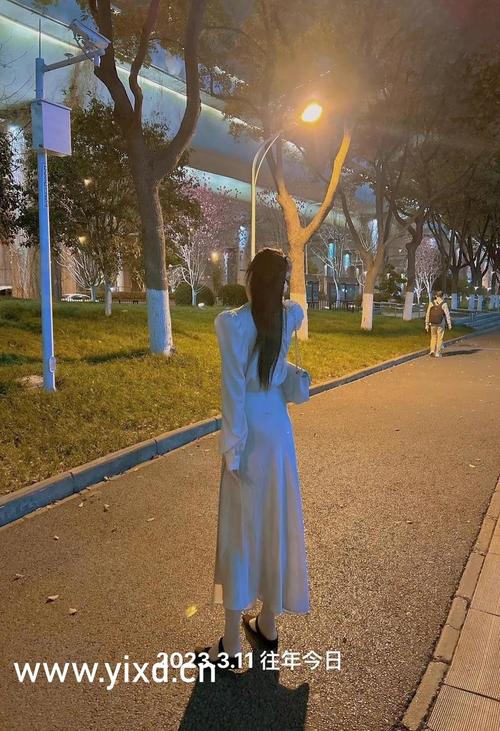 免费观看成年女性的私密的相关介绍