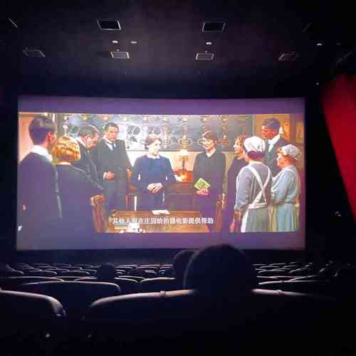 欧美裸体大逼免费看个够的相关介绍