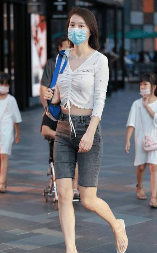 大陆农村毛片的相关介绍