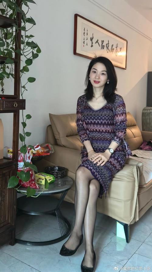 根据yy4470私人影院的品牌定位，为您生成以下SEO标题（包含3个长尾关键词）：

**yy4470私人影院 | 情侣主题包间·4K巨幕观影·沉浸式音响体验**  
（长尾关键词：情侣主题包间、4K巨幕观影、沉浸式音响体验）