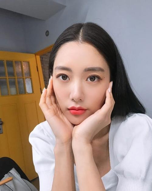 18禁美女3d网站的相关介绍