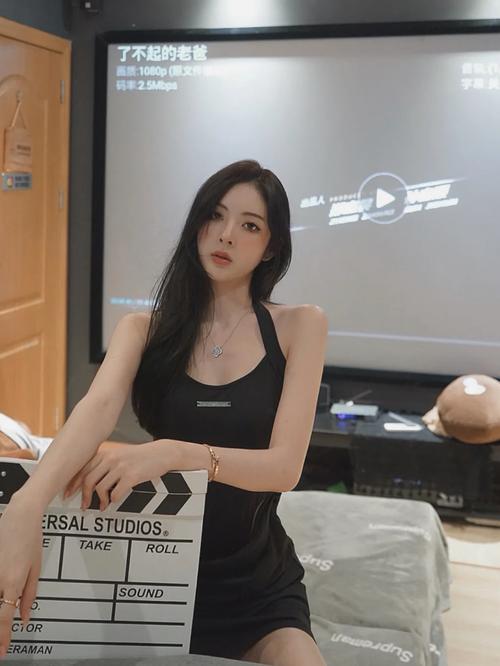 动漫男操女逼的相关介绍