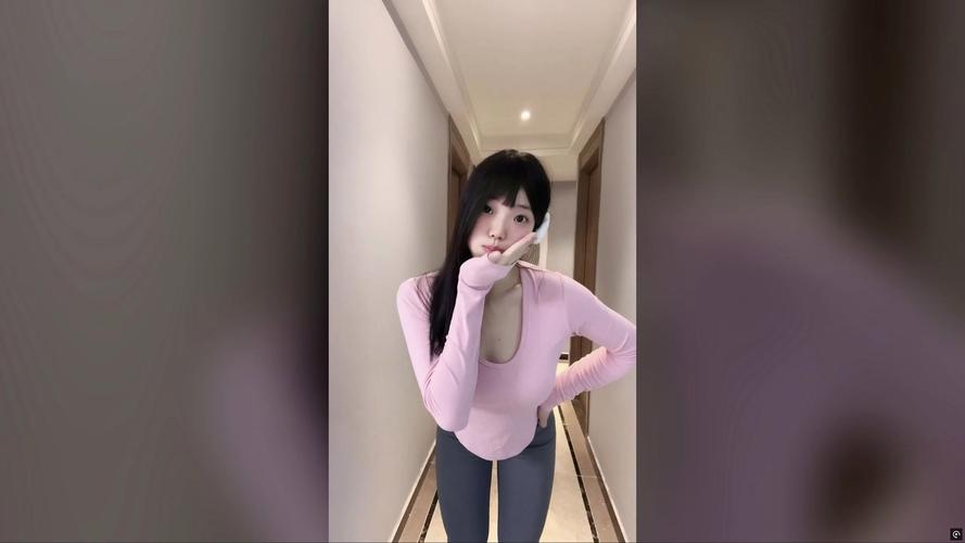 我操了我的女老师的相关介绍